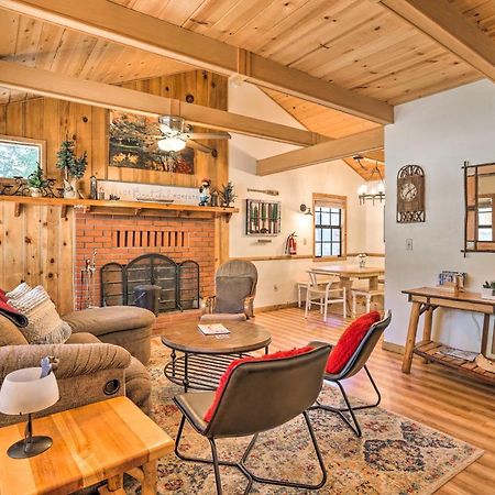 Big Bear Cabin With Deck And Hot Tub, Near Resorts! Big Bear Lake Esterno foto